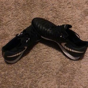 Nike tiempo indoor soccer cleats